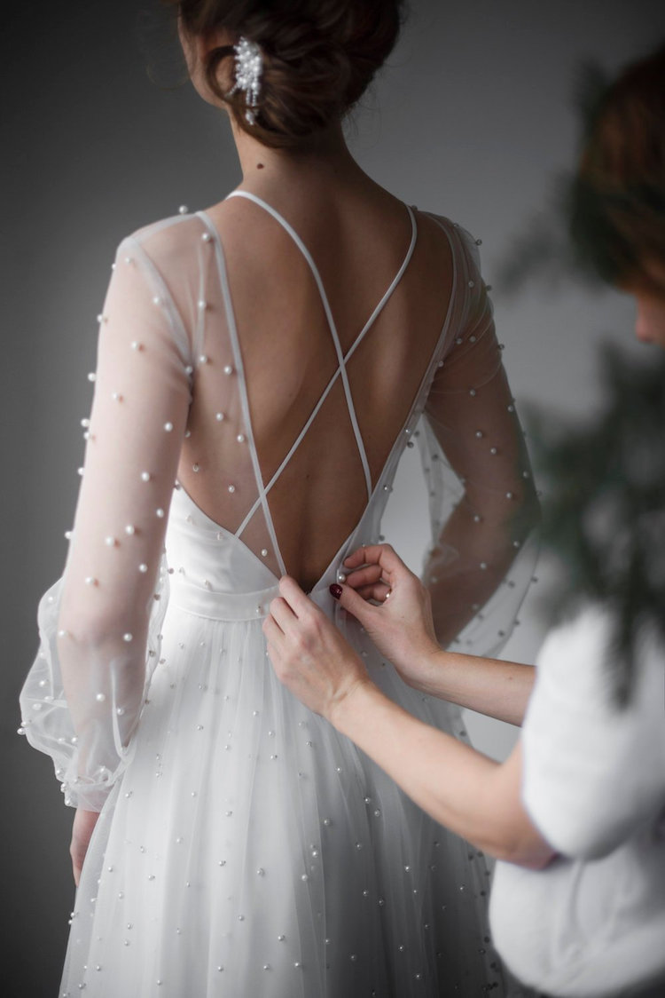 8 Useful Tips for Your Wedding Dress Alterations
